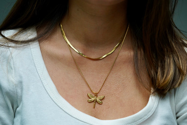 Dragonfly necklace with Snake Chain