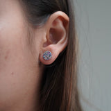 Round stud earring