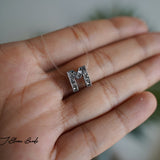 Ickle Initial transparent necklace