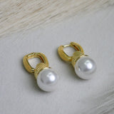 Signature Pearl Drop Earring