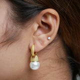 Signature Pearl Drop Earring