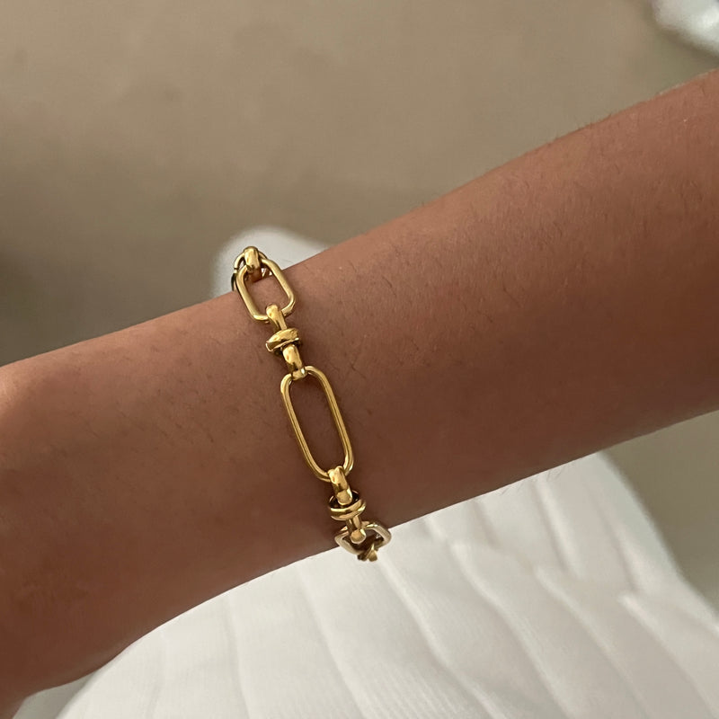 Paperclip Link Gold Bracelet