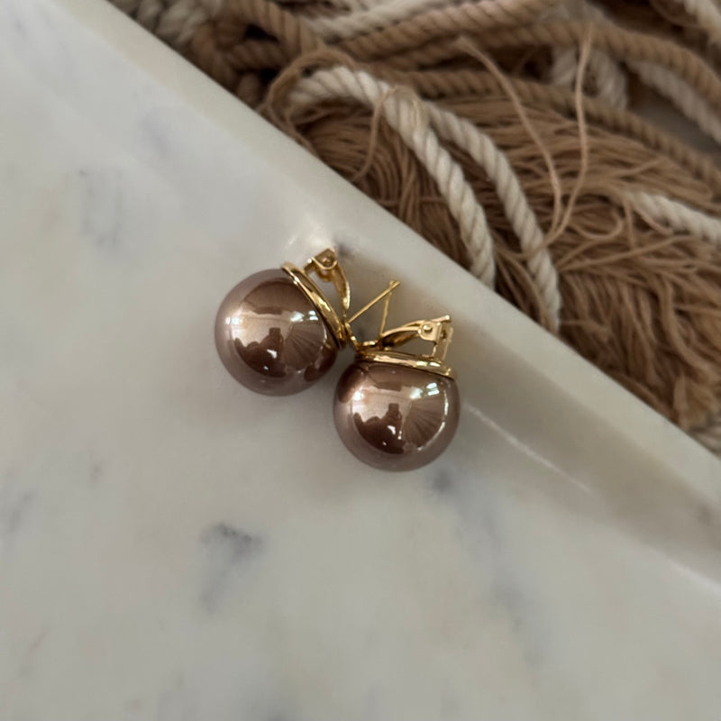 Oversized Pearl Earrings