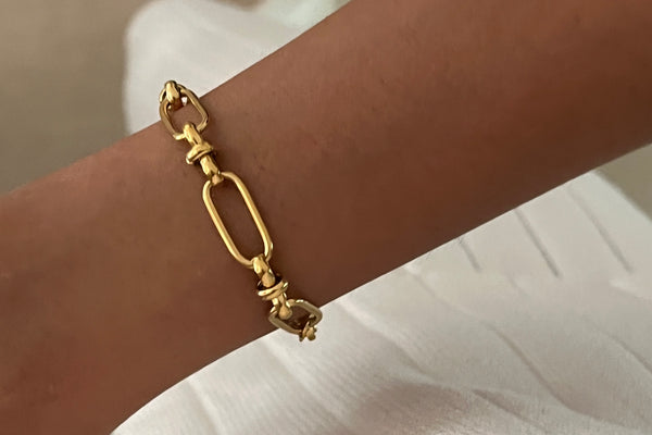 Paperclip Link Gold Bracelet