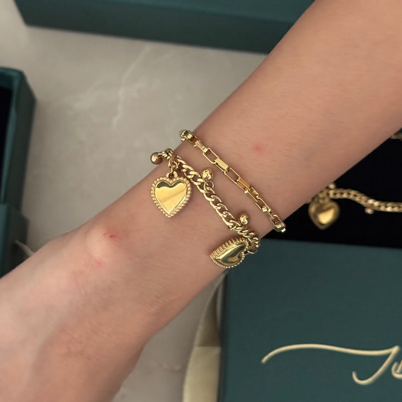All Hearts Bracelet
