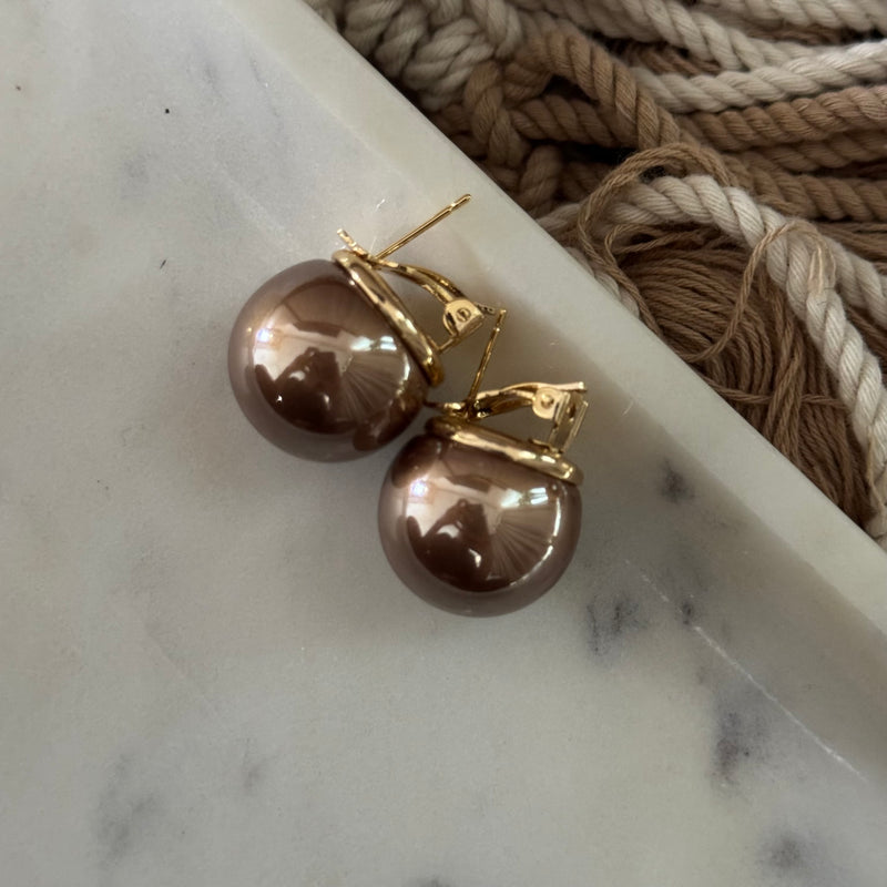 Oversized Pearl Earrings