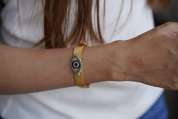 Crowned Evil Eye Charm Belt Bracelet