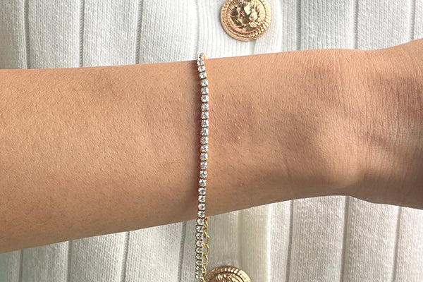 The Thinnest Tennis Bracelet