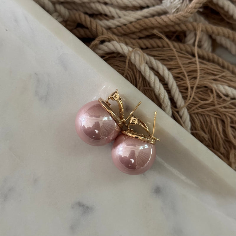 Oversized Pearl Earrings