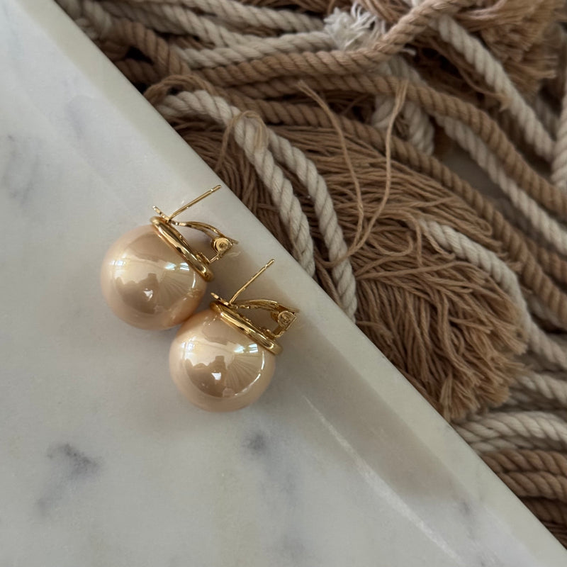 Oversized Pearl Earrings