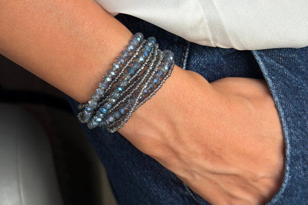 Blue Smoke Crystals Beaded Bracelet with Magnetic Closure