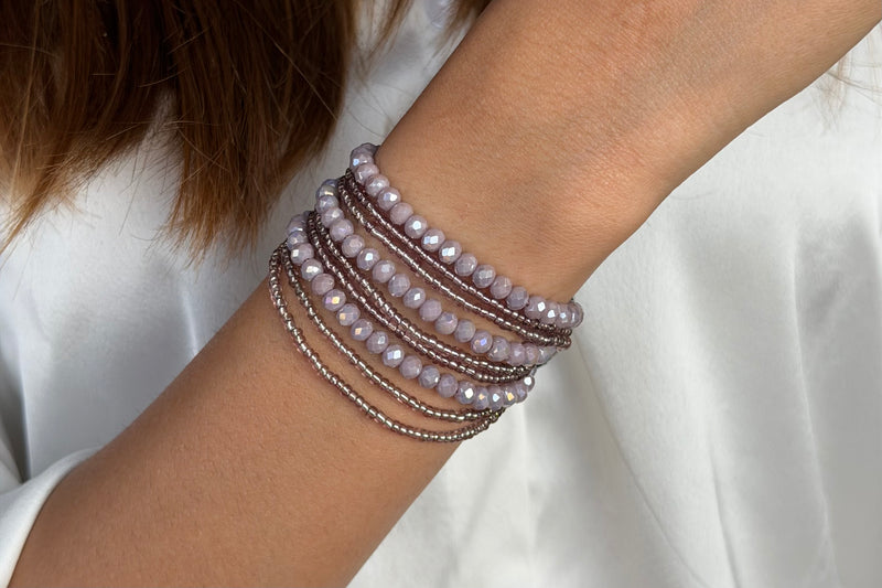 Dreamy Lilac Crystals Beaded Bracelet with Magnetic Closure