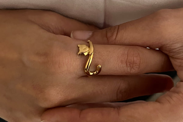 Gold Cat Ring