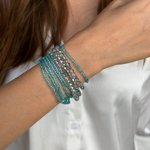 Aqua Mist Crystals Beaded Bracelet with Magnetic Closure