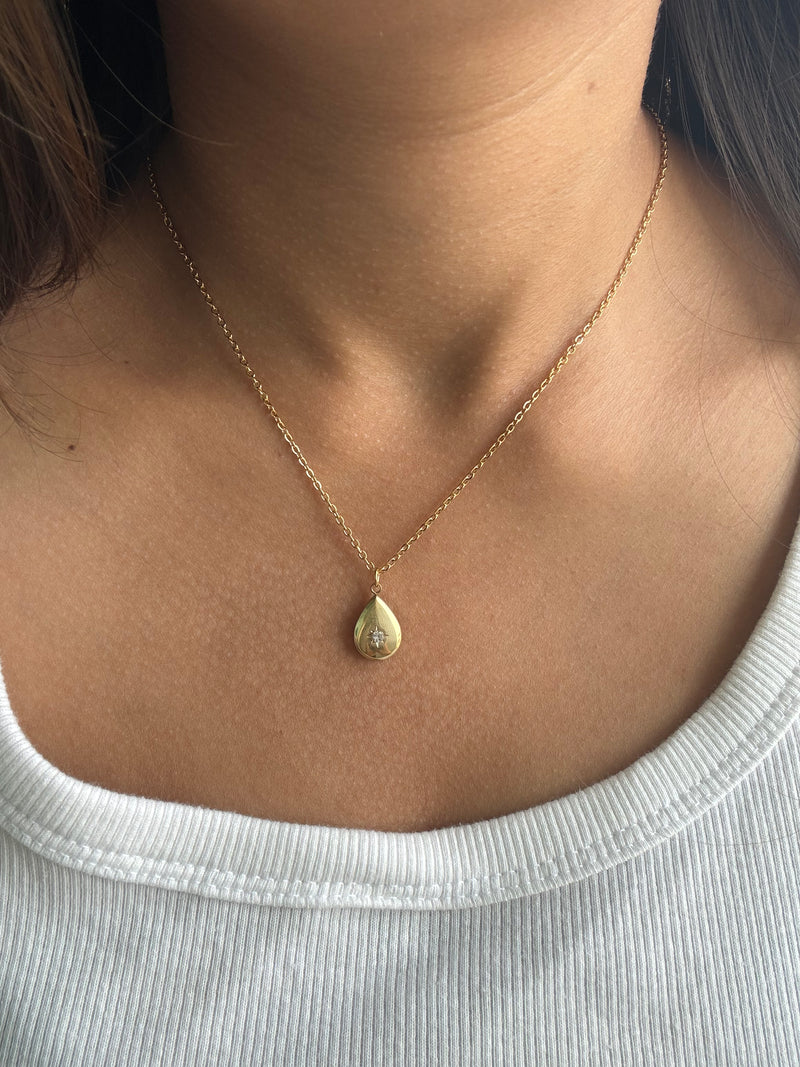 Pear Snowdrop Necklace