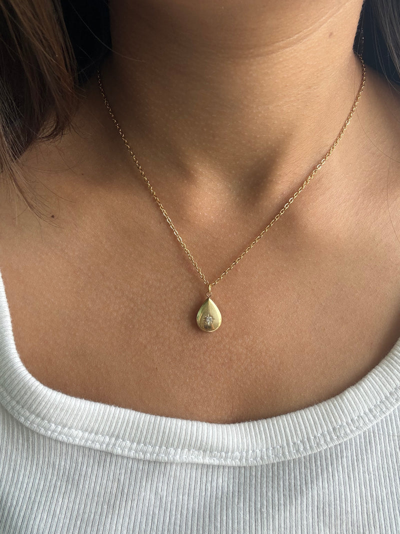 Pear Snowdrop Necklace