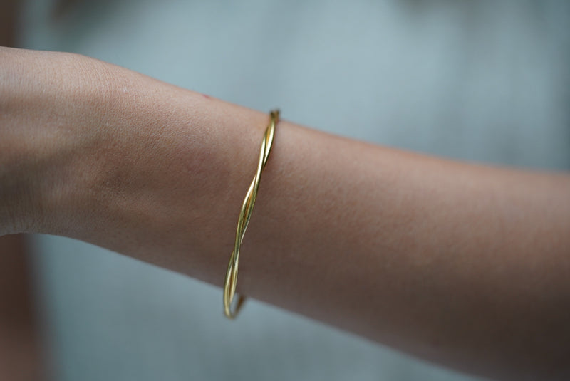 Minimal Stackable Cuff