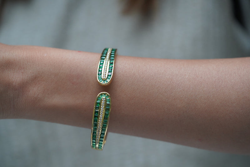Green Openable Cuff Bracelet