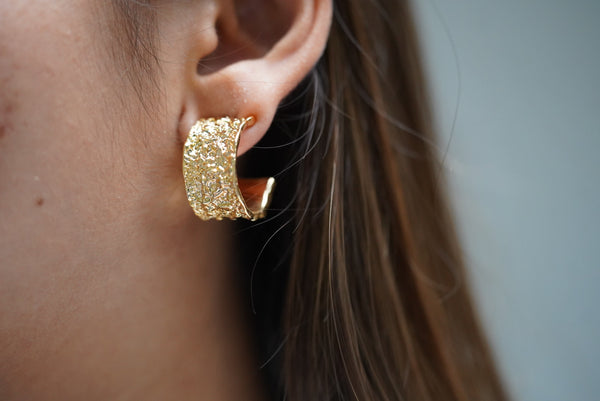 Crunchy hoop earrings