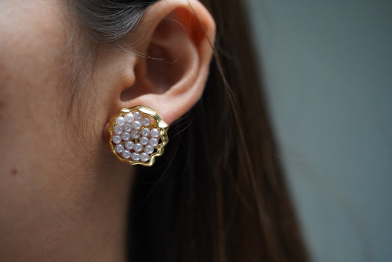 Circular Pearl Studs