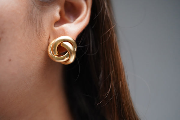 Twisted Gold Stud