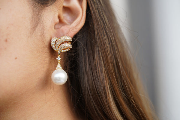 Sea Shell Pearl Earrings