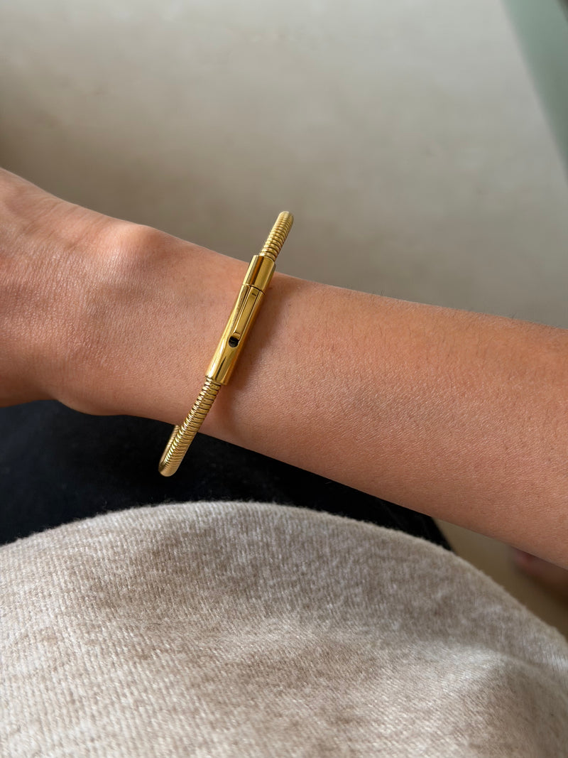 Threadline Lock Bracelet
