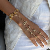 Gulnaar Floral Hathphool(Single Hand Chain)