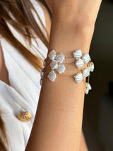 Shell Charm Magnetic Bracelet