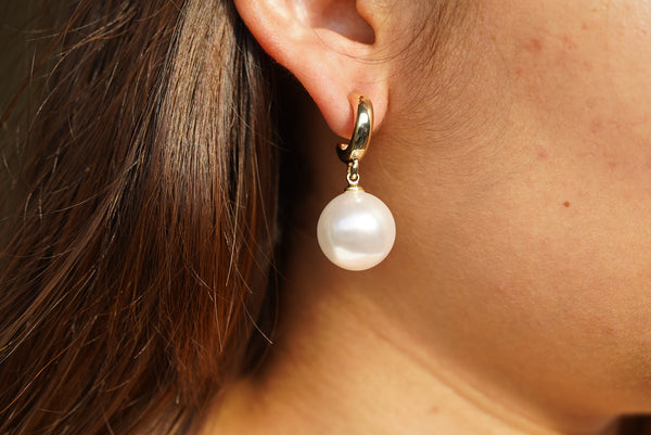 Classic Pearl Earrings