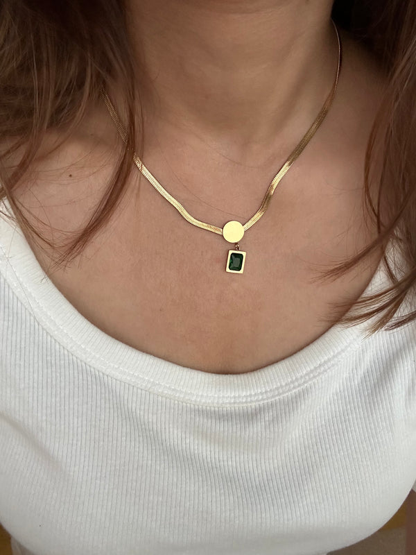 Snake Chain Necklace with Green Stone