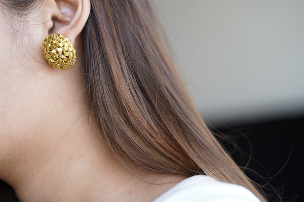 Twisted Stud