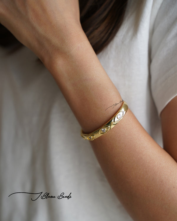 Gold Evil Eye Cuff