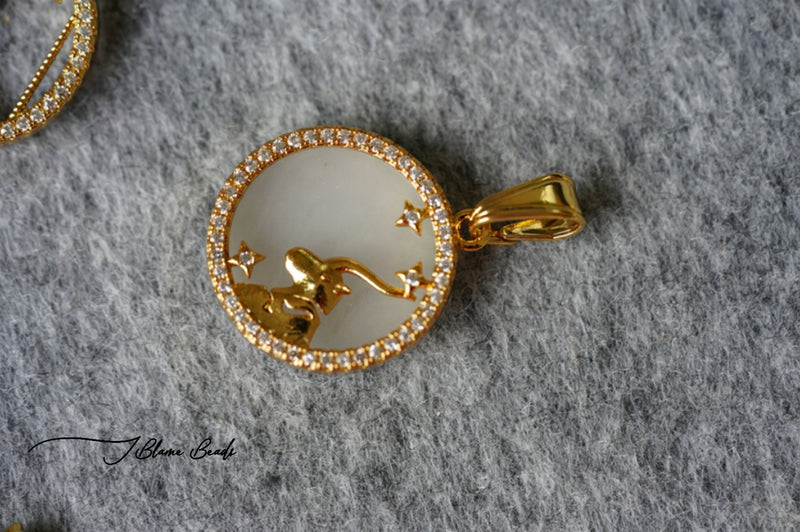Zodiac pearl necklace