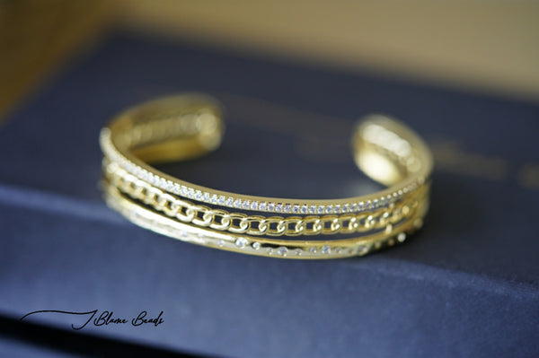 Studded stackable cuff