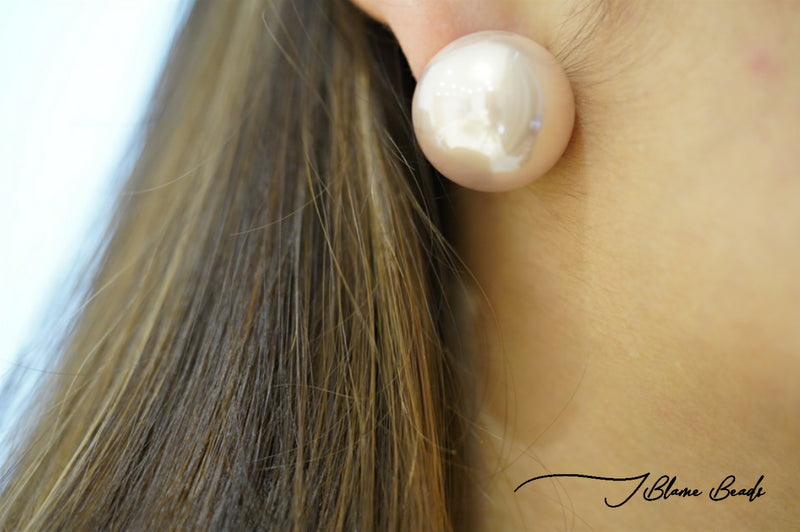 Oversized Pearl Earrings