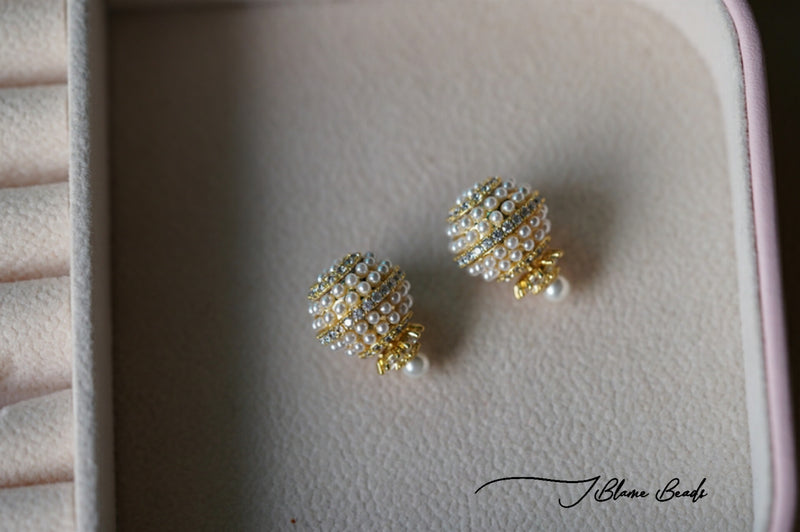 Statement Mini Pearl Stud