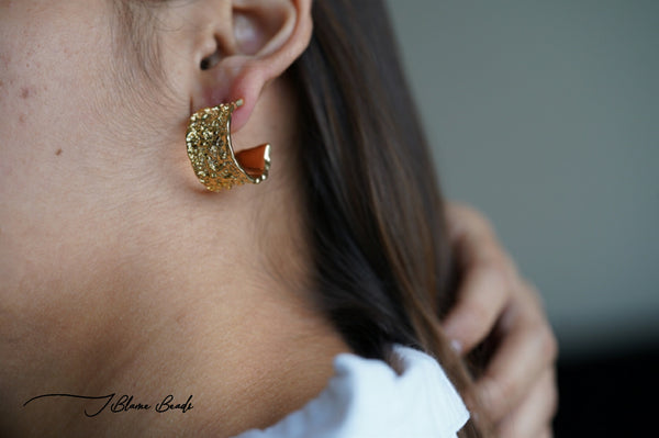 Crunchy hoop earrings