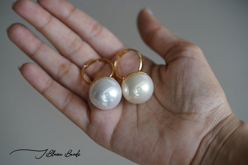 Oversized Pearl Ring