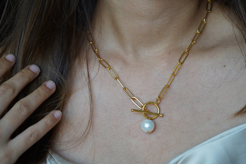 Link Chain Pearl Necklace